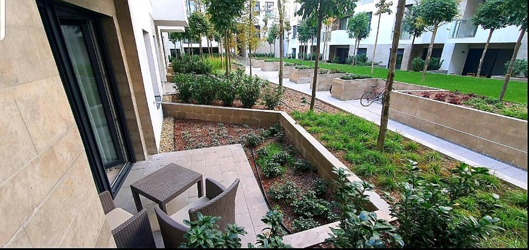 New Building In The Hearth Of Free Parking * Budapest
